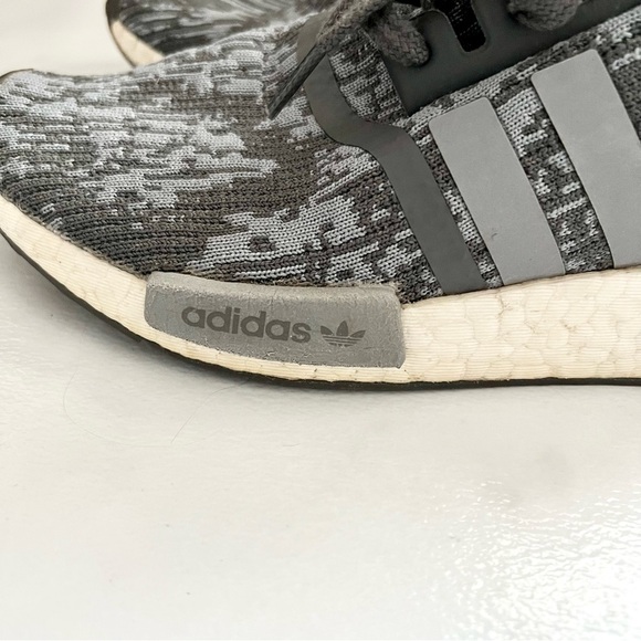 Adidas nmd r1 heather gray raw pink sneakers size 6 - Picture 5 of 11